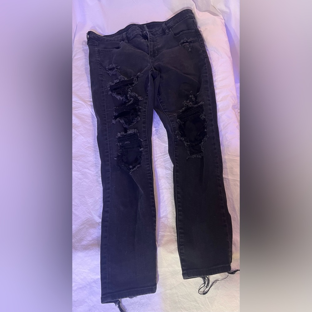 American Eagle Outfitters black ripped Skinny Jeans